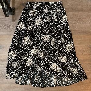 Black and white floral midi skirt